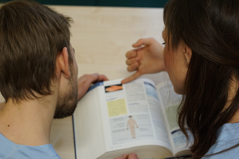 OWS_Krankenpflegeschule_Pflegenetz_Varadappa_079